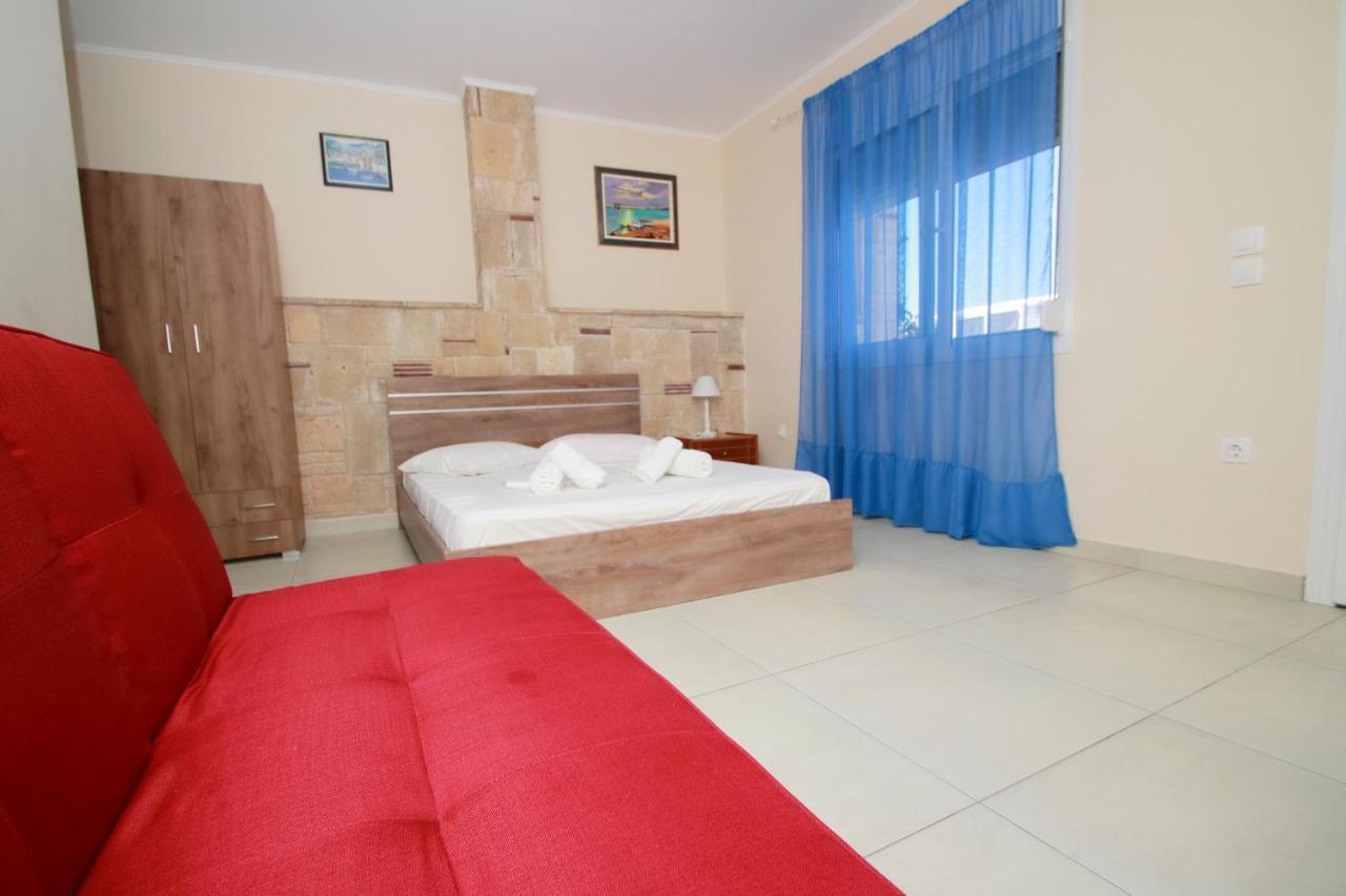 Golden Residence Family Resort Pefkochori Exterior photo