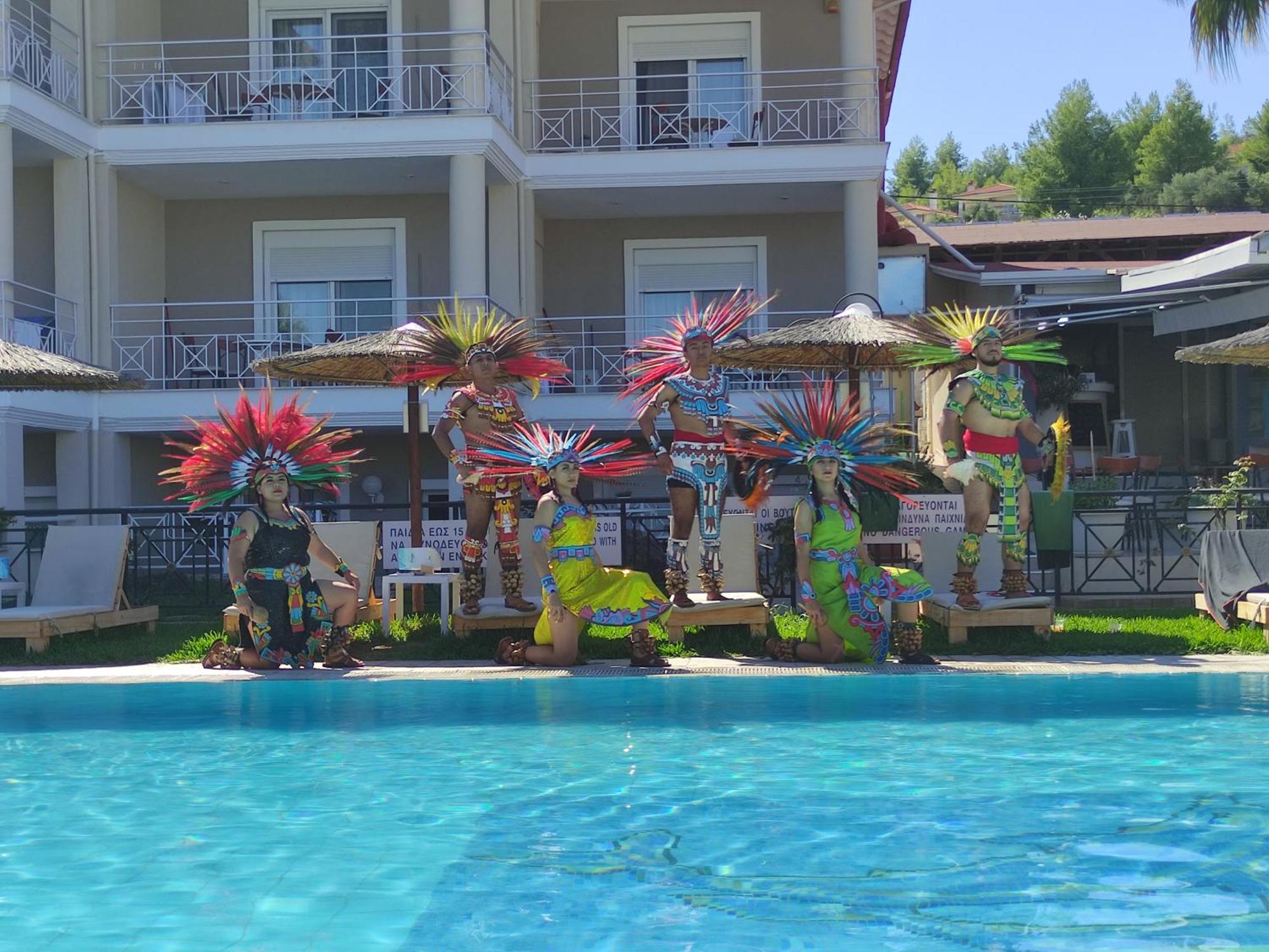 Golden Residence Family Resort Pefkochori Exterior photo